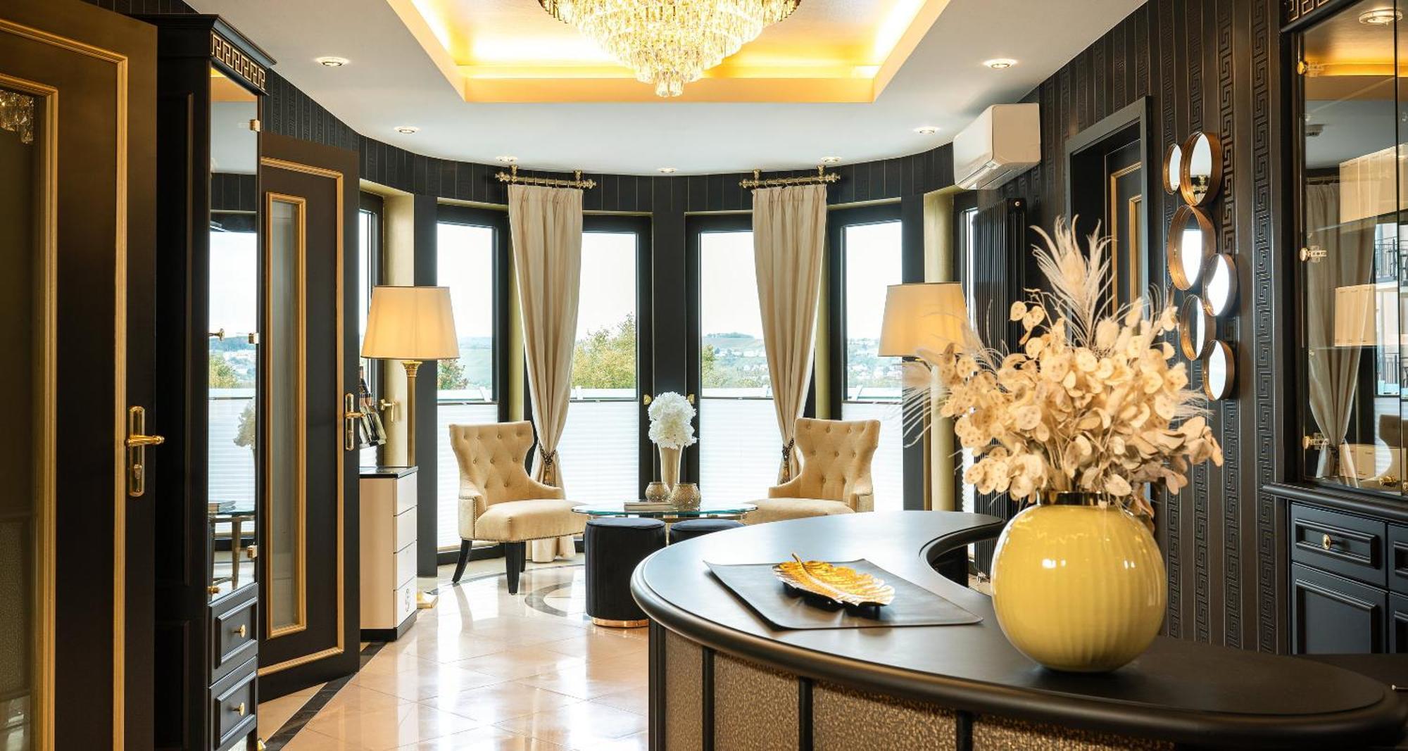 斯加罗斯伯格维克特雷迪斯酒店 嫩尼希 外观 照片 The lobby of the hotel