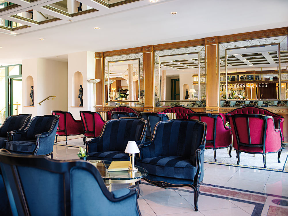 斯加罗斯伯格维克特雷迪斯酒店 嫩尼希 外观 照片 The lobby of the hotel